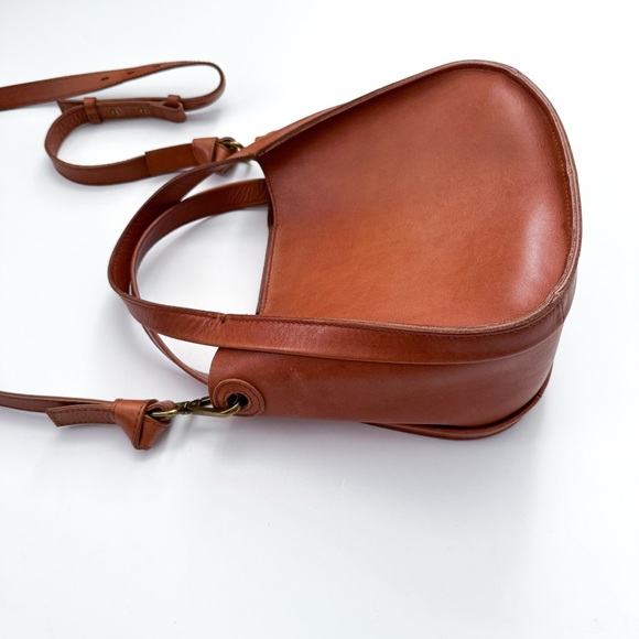 Madewell The Sydney Shoulder Bag Burnished Caramel Leather Crossbody - Picture 4 of 8